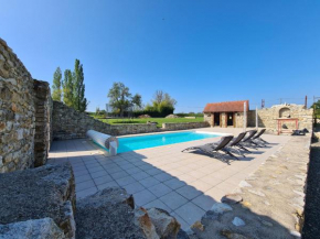 Charmant Gîte en Brenne avec Jardin, Piscine Partagée et Proximité Sentiers de Randonnée - FR-1-591-99